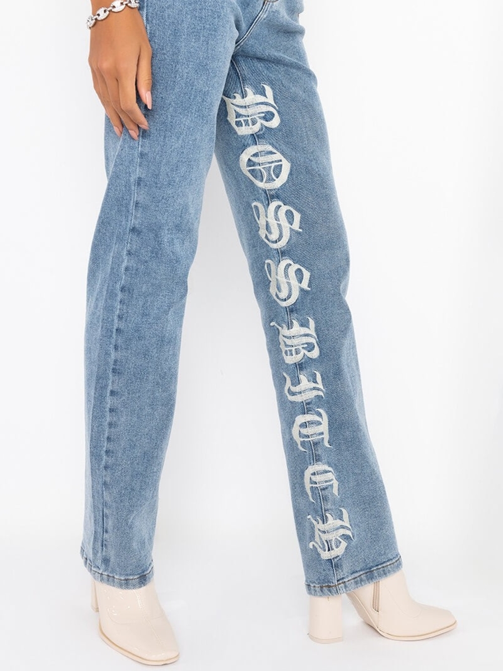 AKIRA Light Blue Striaght Jeans with Boss B! Script Inner Leg Sz 15 Or 31x29